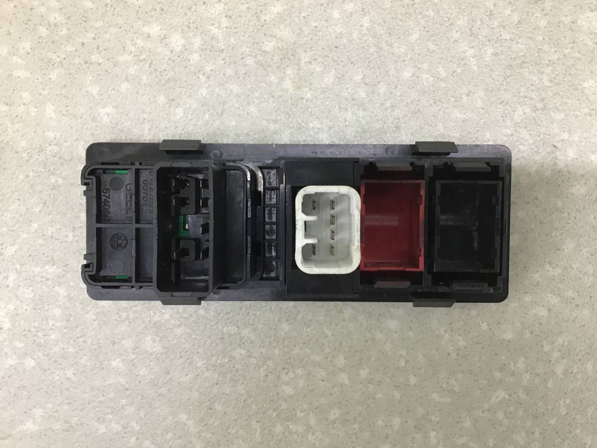 Блок кнопок Geely MK (5AFE) 2008-2015 Блок кнопок Geely MK (5AFE) 2008-2015