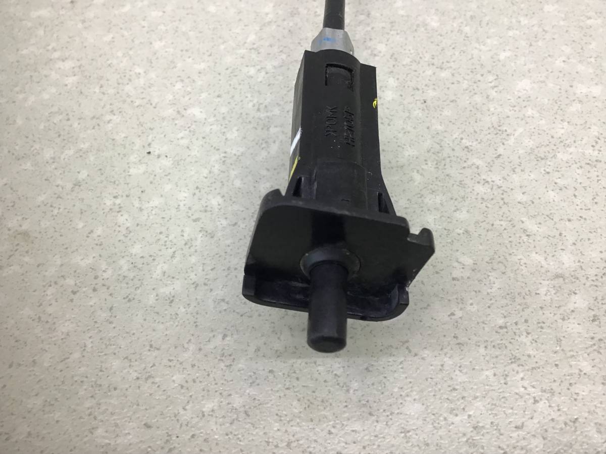 Активатор замка крышки бензобака Kia Ceed (JD) 2012-2018