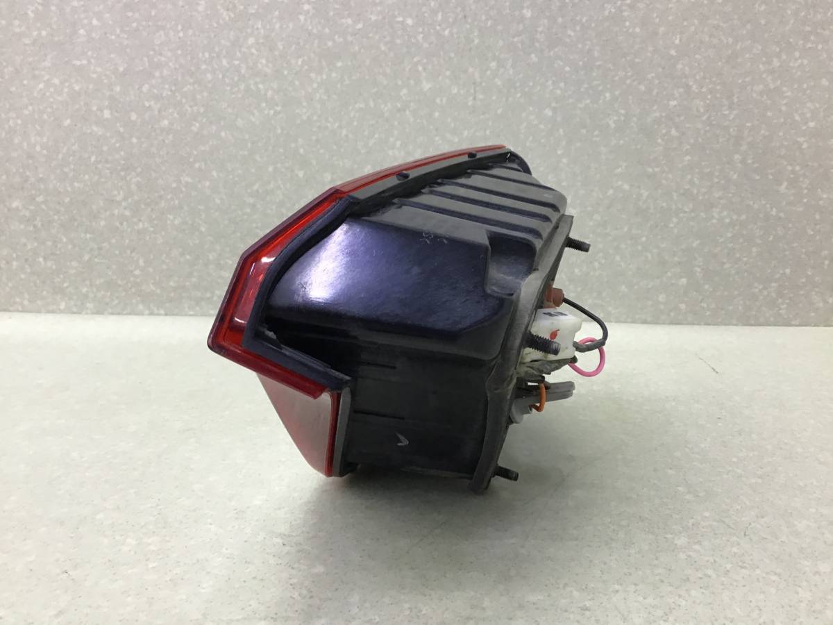 Фонарь задний внутренний левый Kia Rio 4 (FB) 2017-2022