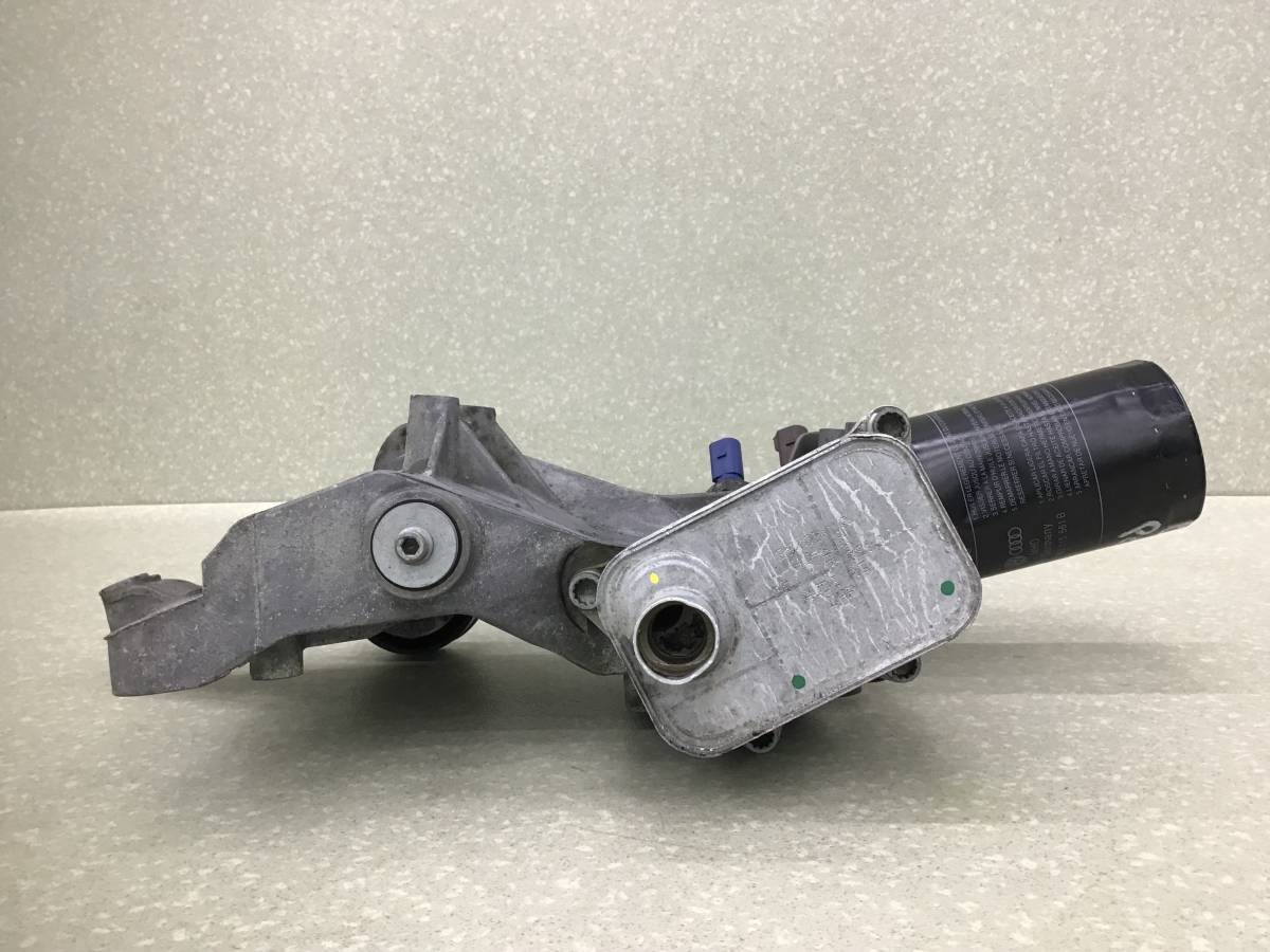 Кронштейн генератора Volkswagen Passat B6 2005-2010 Кронштейн генератора Volkswagen Passat B6 2005-2010