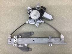 Стеклоподъемник электр. задний правый Nissan Murano (Z50) 2004-2008