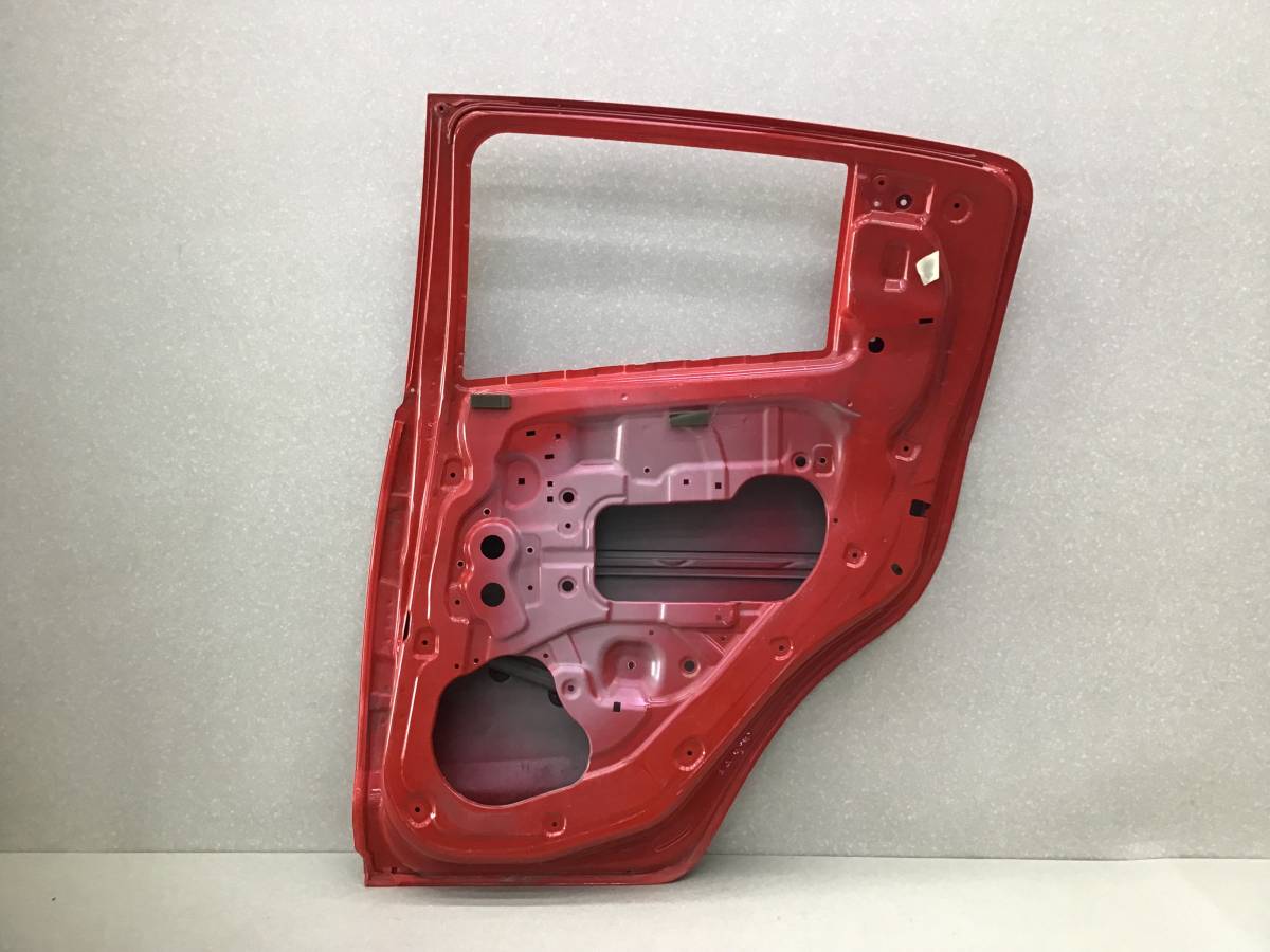 Дверь задняя правая Chevrolet Aveo T300 2011-2015 Дверь задняя правая Chevrolet Aveo T300 2011-2015