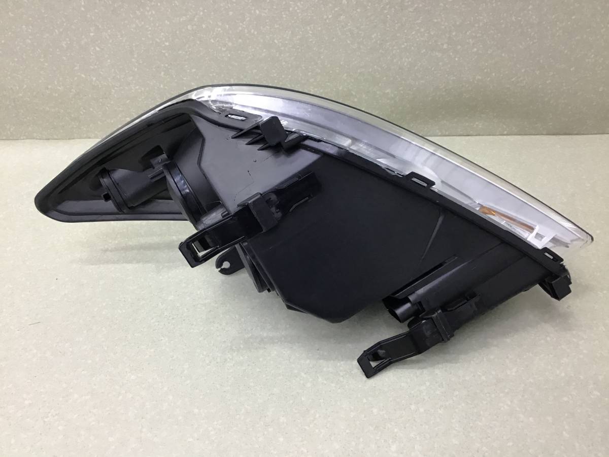 Фара правая Ford Focus 2 (CB4) 2007-2011
