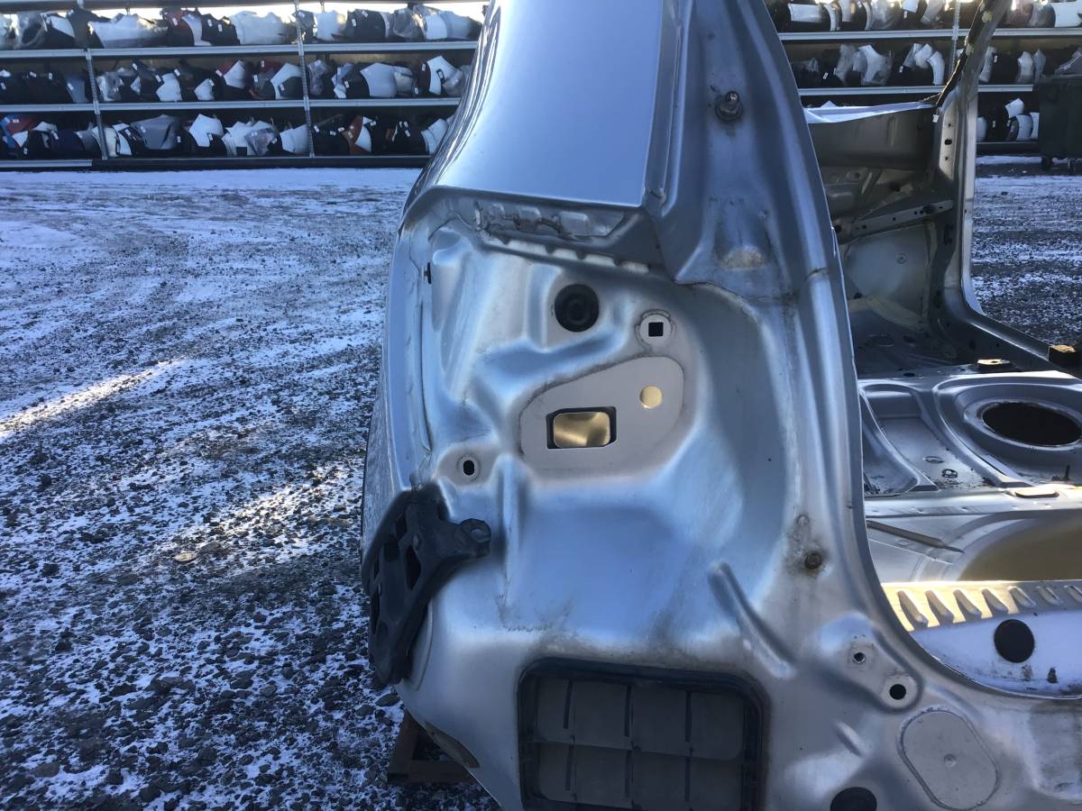 Крыло заднее левое Renault Sandero 2 (5S) 2012-2022 Крыло заднее левое Renault Sandero 2 (5S) 2012-2022