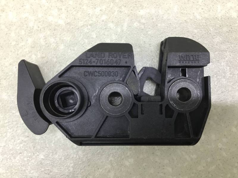 Замок багажника Land Rover Range Rover 3 (LM) 2002-2012 Замок багажника Land Rover Range Rover 3 (LM) 2002-2012