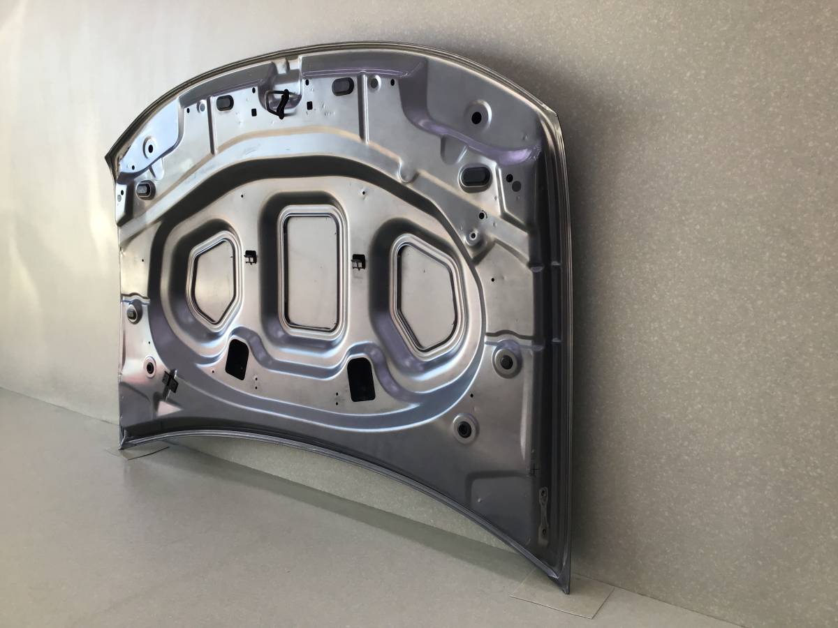 Капот Renault Duster (HS) 2010-2021 Капот Renault Duster (HS) 2010-2021