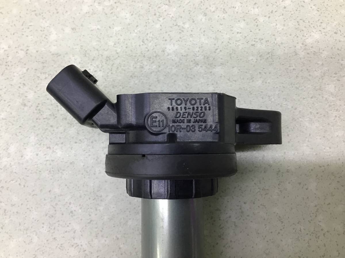 Катушка зажигания Toyota Corolla (NRE180) 2013-2019 Катушка зажигания Toyota Corolla (NRE180) 2013-2019