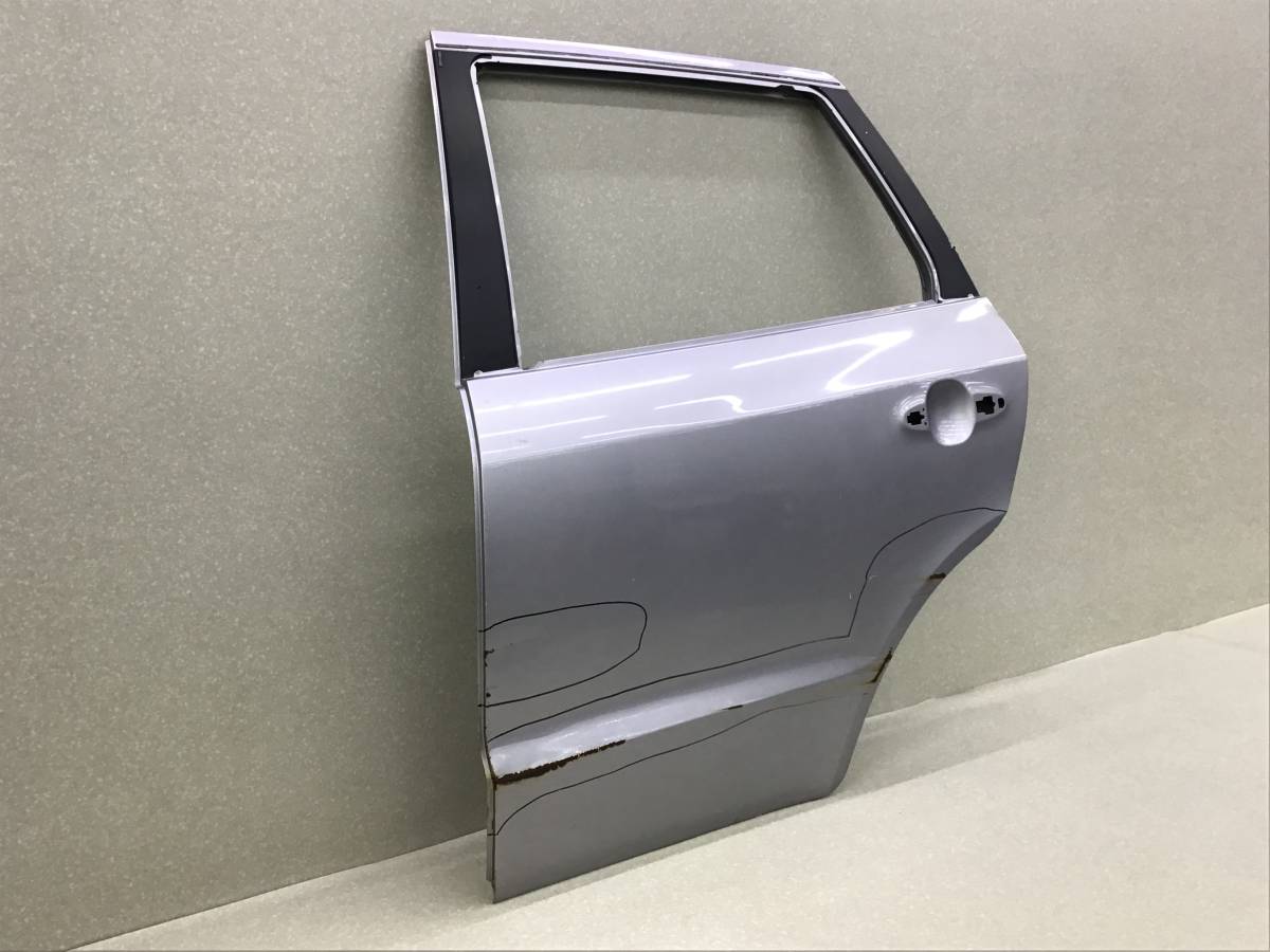 Дверь задняя левая Hyundai Santa Fe (CM) 2006-2012 Дверь задняя левая Hyundai Santa Fe (CM) 2006-2012