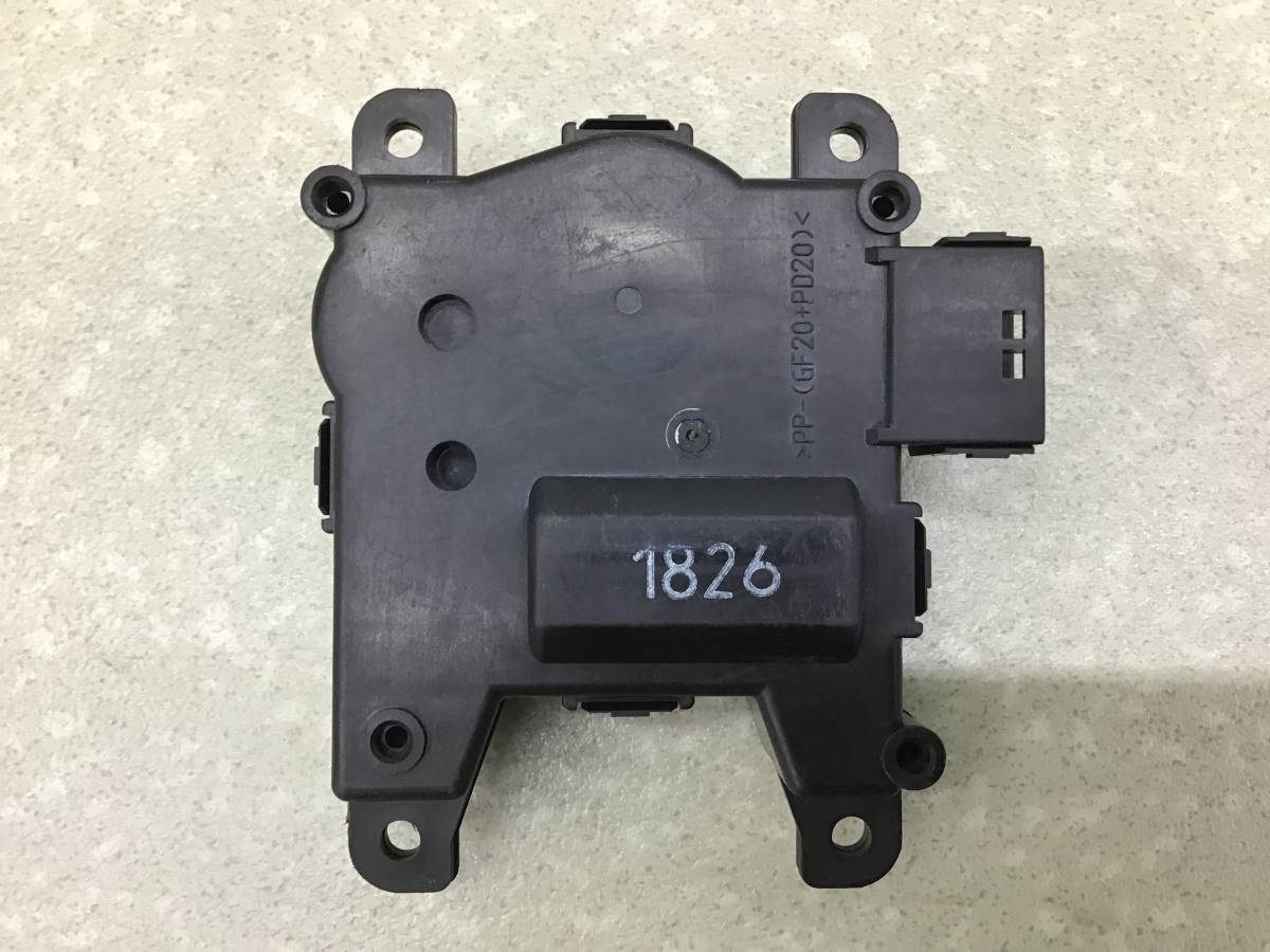 Моторчик заслонки печки Honda Crosstour (TF2, TF3) 2010-2016