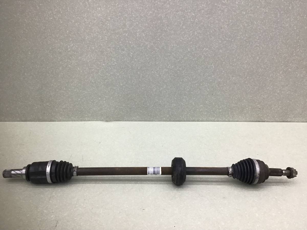 Полуось передняя правая Renault Logan (2) 2014>