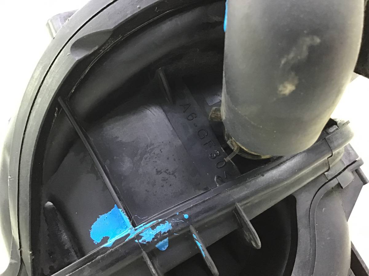 Коллектор впускной Toyota Aygo 2005-2014 (B10) Коллектор впускной Toyota Aygo 2005-2014 (B10)