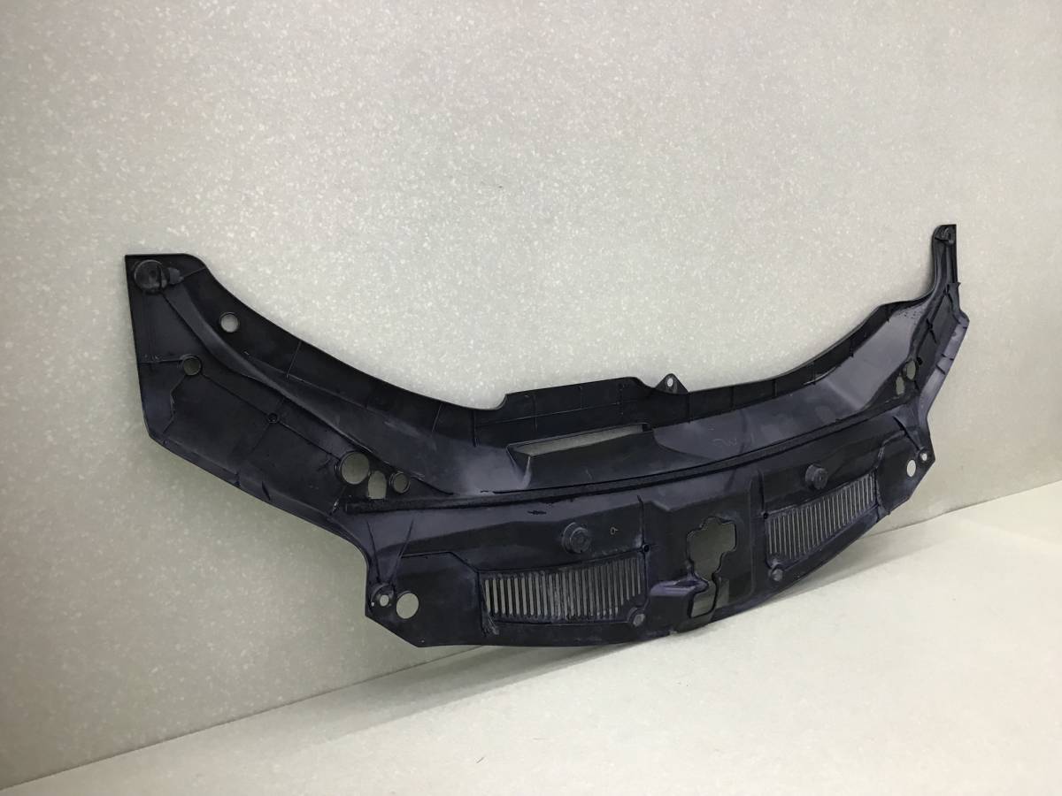 Кожух замка капота Lexus RX 350 (AGL20W) 2015-2022 Кожух замка капота Lexus RX 350 (AGL20W) 2015-2022