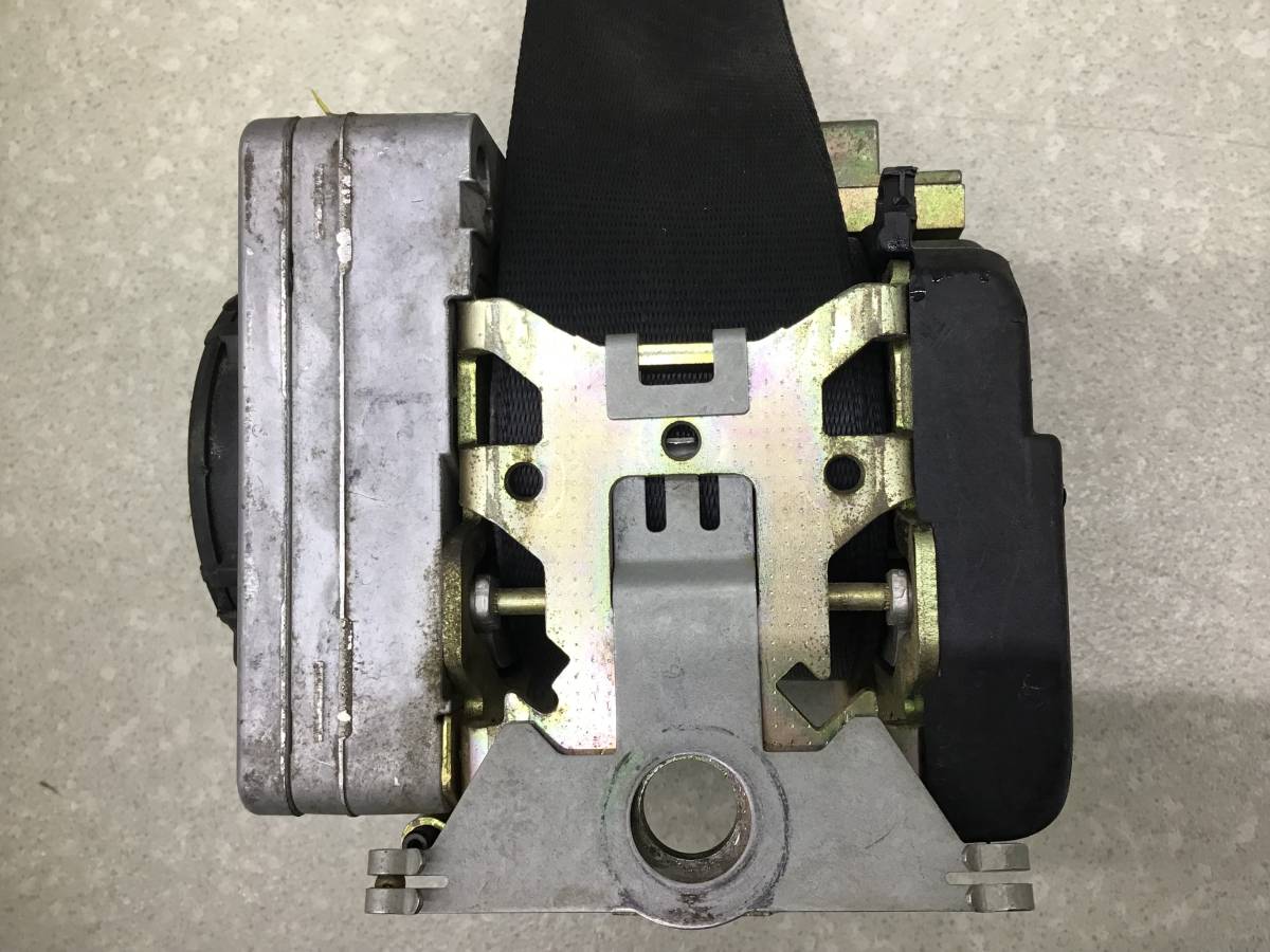 Ремень безопасности с пиропатроном Skoda Octavia A4 (1U2) 2000-2011