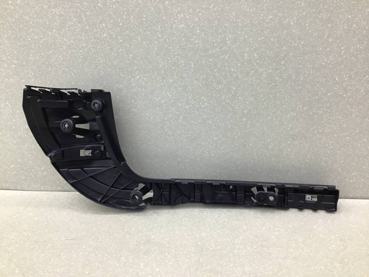 Кронштейн заднего бампера правый BMW X3 F25 2010-2017