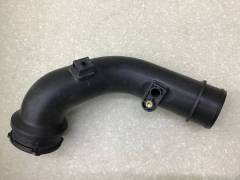 Патрубок интеркулера EXEED RX (M38T/T22) 2022-н.в. Патрубок интеркулера EXEED RX (M38T/T22) 2022-н.в.