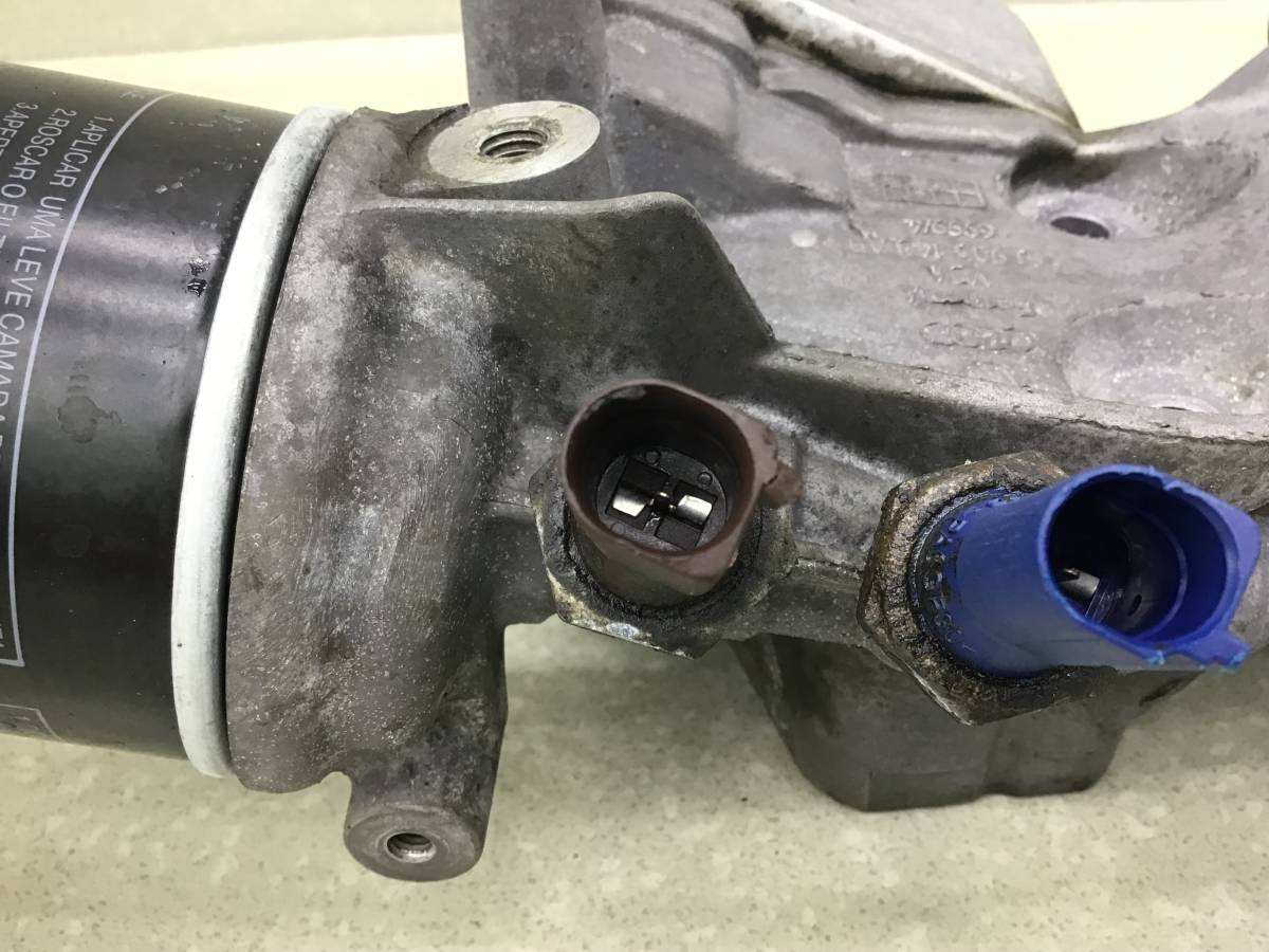 Кронштейн генератора Volkswagen Passat B6 2005-2010 Кронштейн генератора Volkswagen Passat B6 2005-2010