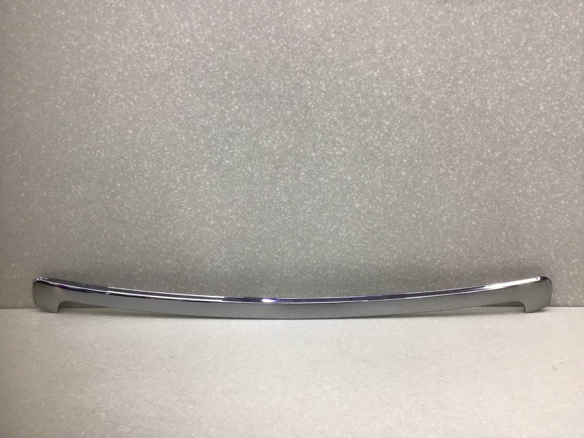 Молдинг капота Toyota Land Cruiser Prado (J150) 2009> Молдинг капота Toyota Land Cruiser Prado (J150) 2009>