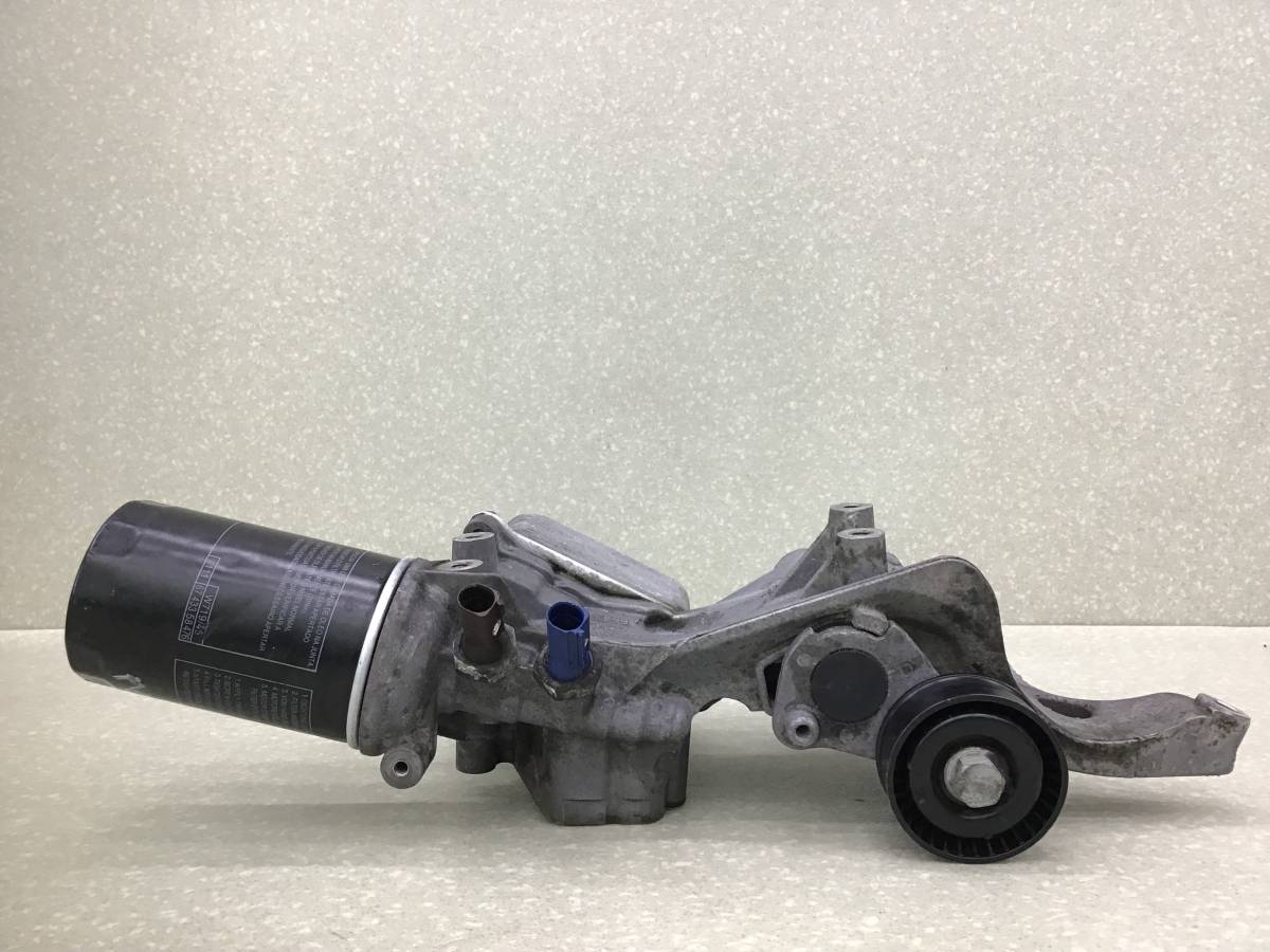 Кронштейн генератора Volkswagen Passat B6 2005-2010 Кронштейн генератора Volkswagen Passat B6 2005-2010