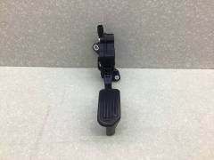 Педаль газа Toyota Rav 4 (A40) 2013>