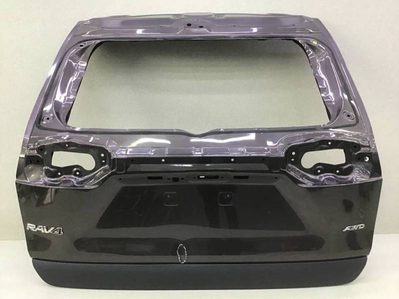 Дверь багажника Toyota Rav 4 (XA50) 2018> Дверь багажника Toyota Rav 4 (XA50) 2018>
