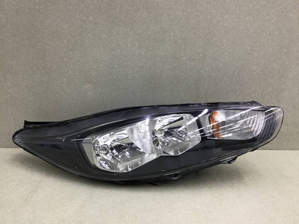 Фара правая Ford Fiesta (CB1) 2008-2019