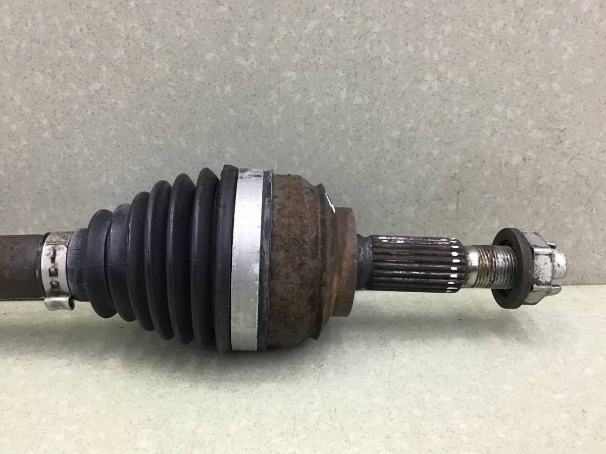 Полуось передняя левая Renault Logan (2) 2014>