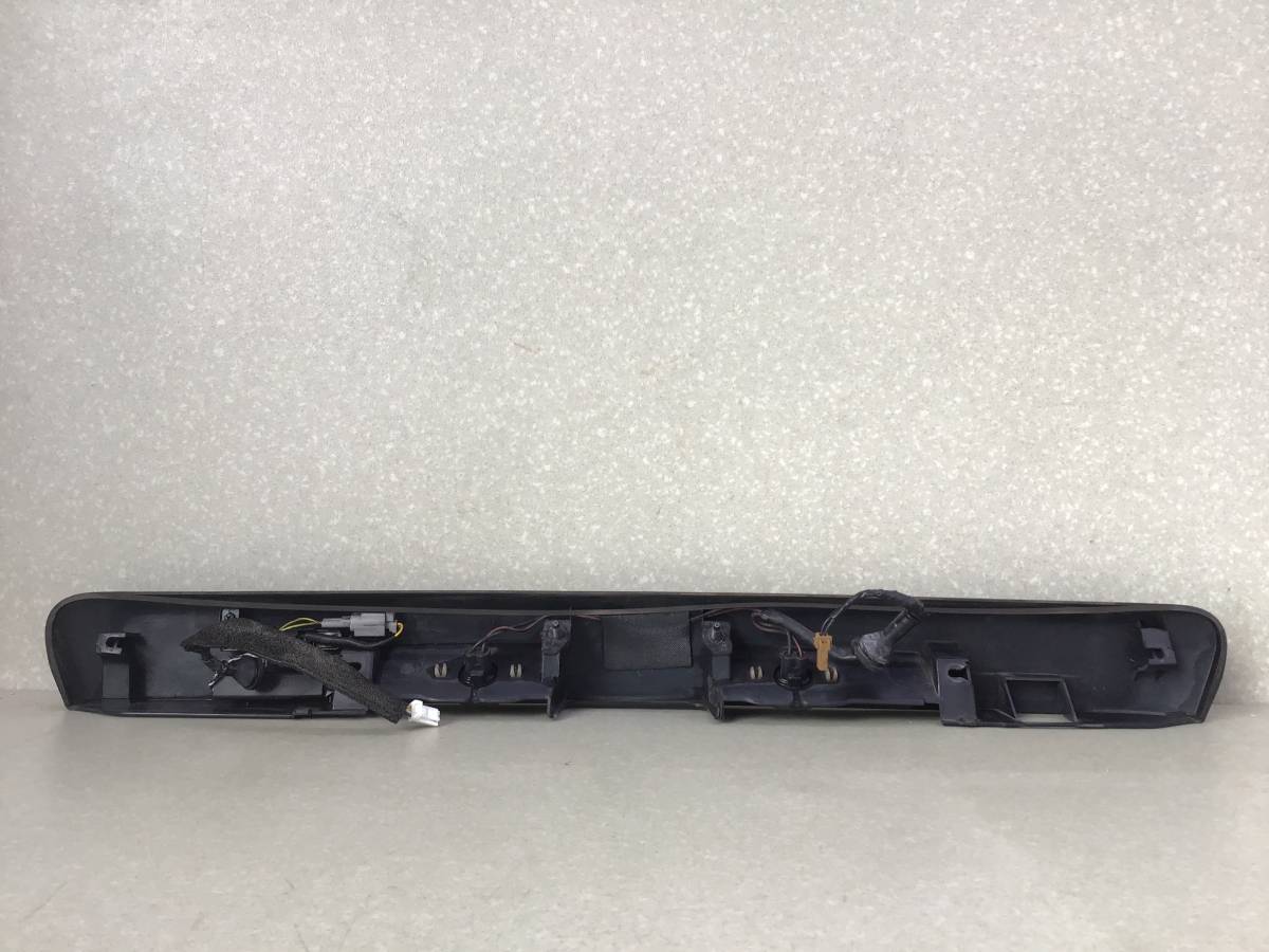 Накладка двери багажника Nissan NV200 (M20) 2009>