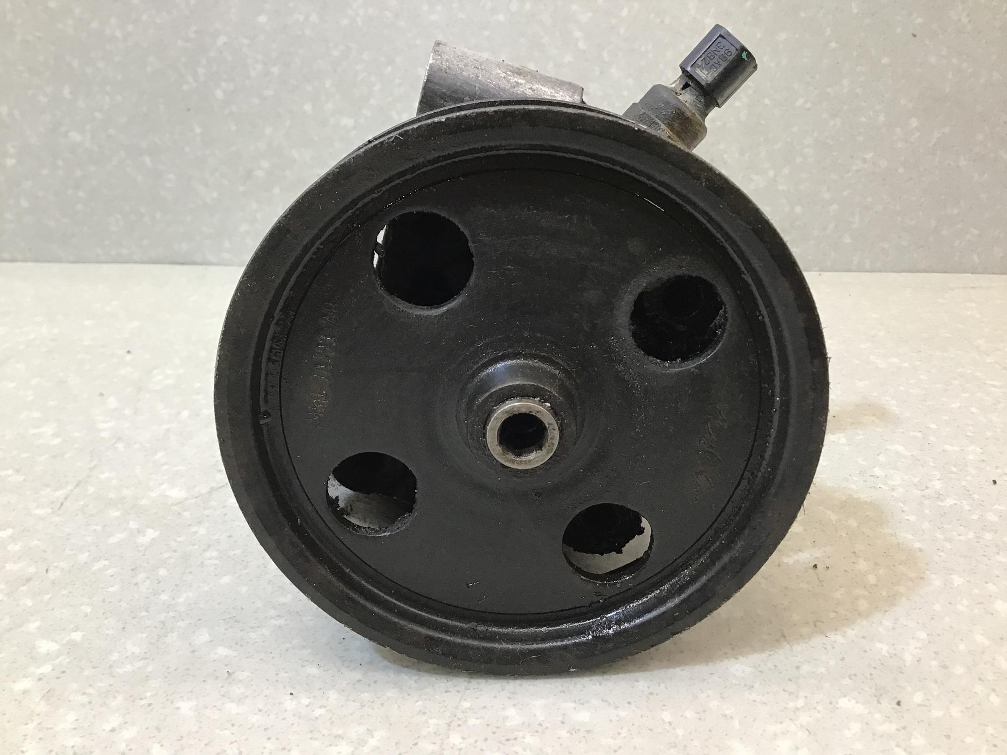 Насос гидроусилителя  Volvo S40 (MS) 2004-2012