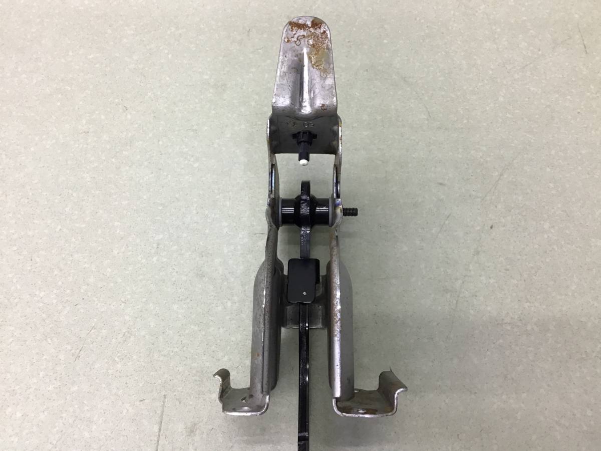 Педаль тормоза Renault Duster (HS) 2010-2021