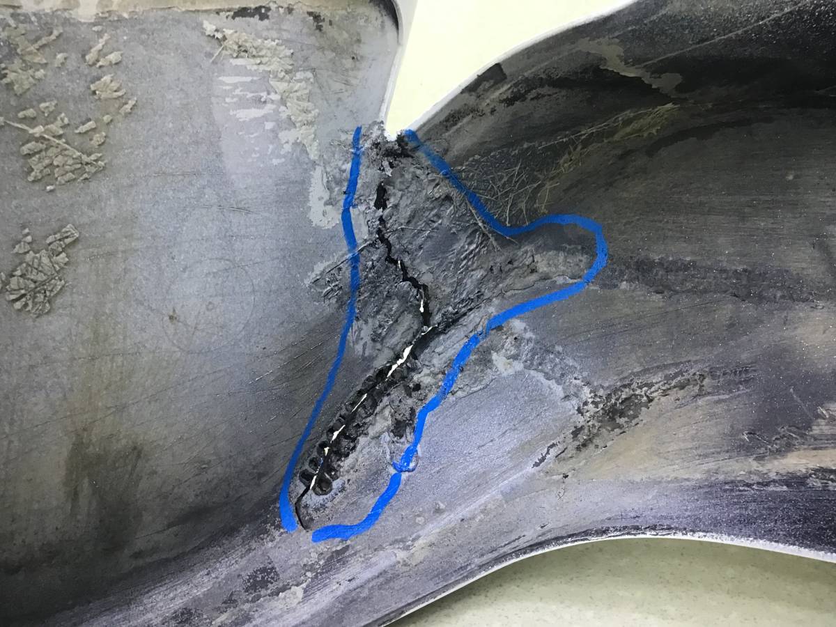 Бампер передний Lexus LX450D /570 (VDJ201) 2015-2022