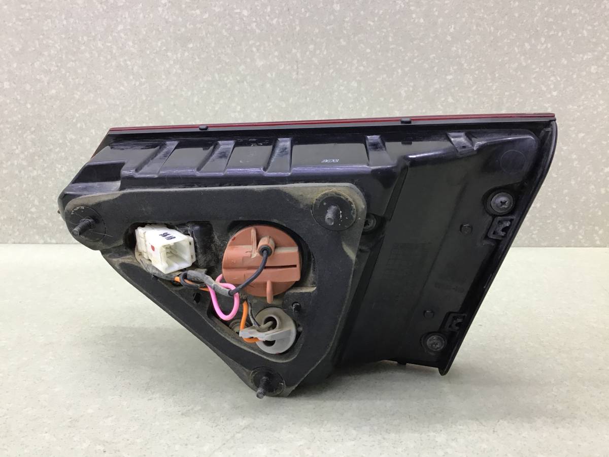 Фонарь задний внутренний левый Kia Rio 4 (FB) 2017-2022