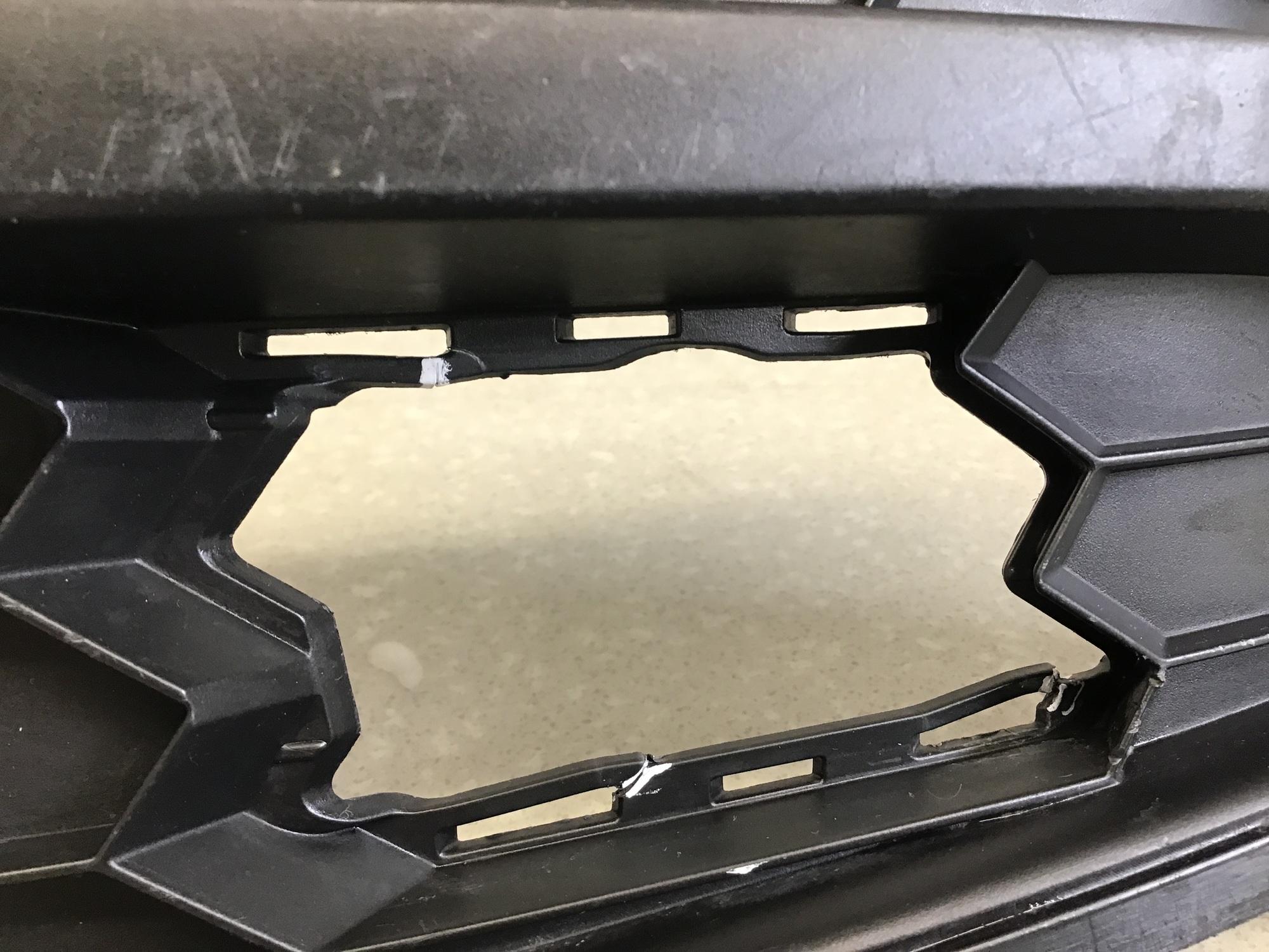 Решетка в бампер левая Skoda Karoq (NU7) 2017-н.в.