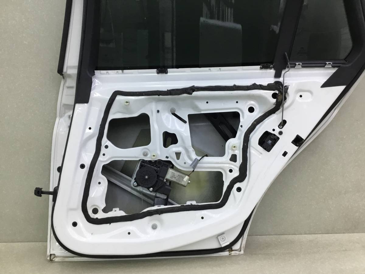 Дверь задняя правая BMW 3-series E90/E91 2005-2011 Дверь задняя правая BMW 3-series E90/E91 2005-2011