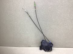 Замок двери передней правой Toyota Auris (E150) 2006-2012