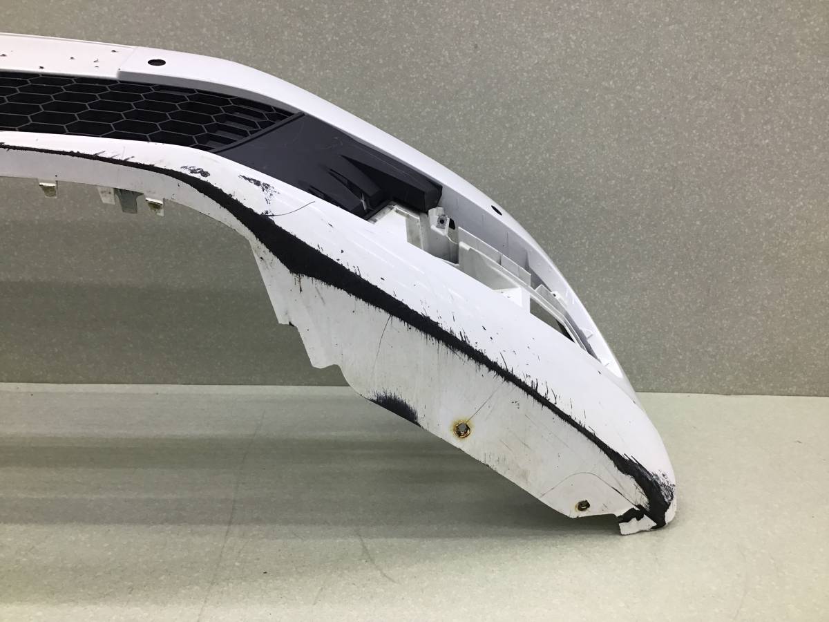 Бампер передний Volkswagen Scirocco 2009-2015