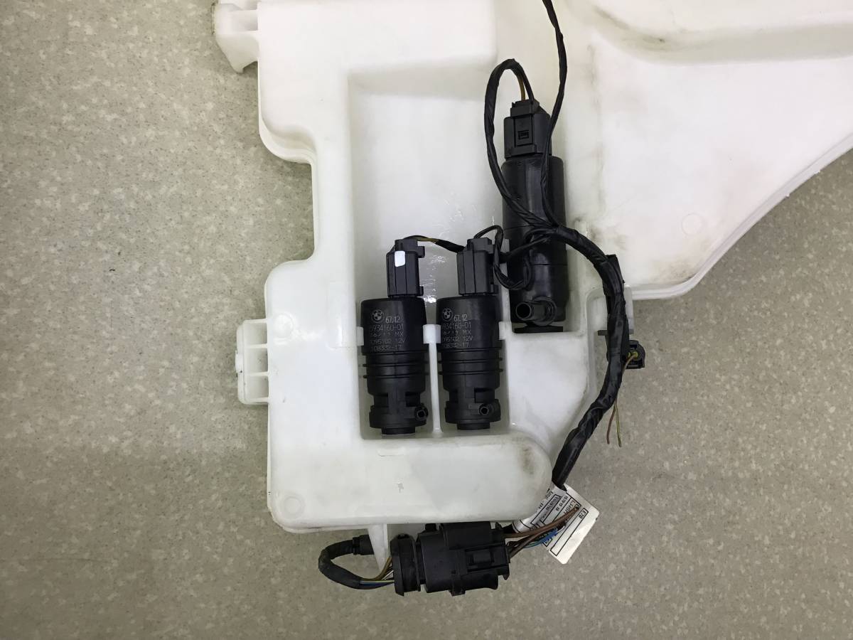 Бачок омывателя лобового стекла BMW X5 E70 2007-2013