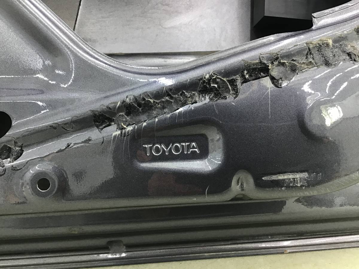 Дверь передняя правая Toyota Avensis (T250) 2003-2009 Дверь передняя правая Toyota Avensis (T250) 2003-2009