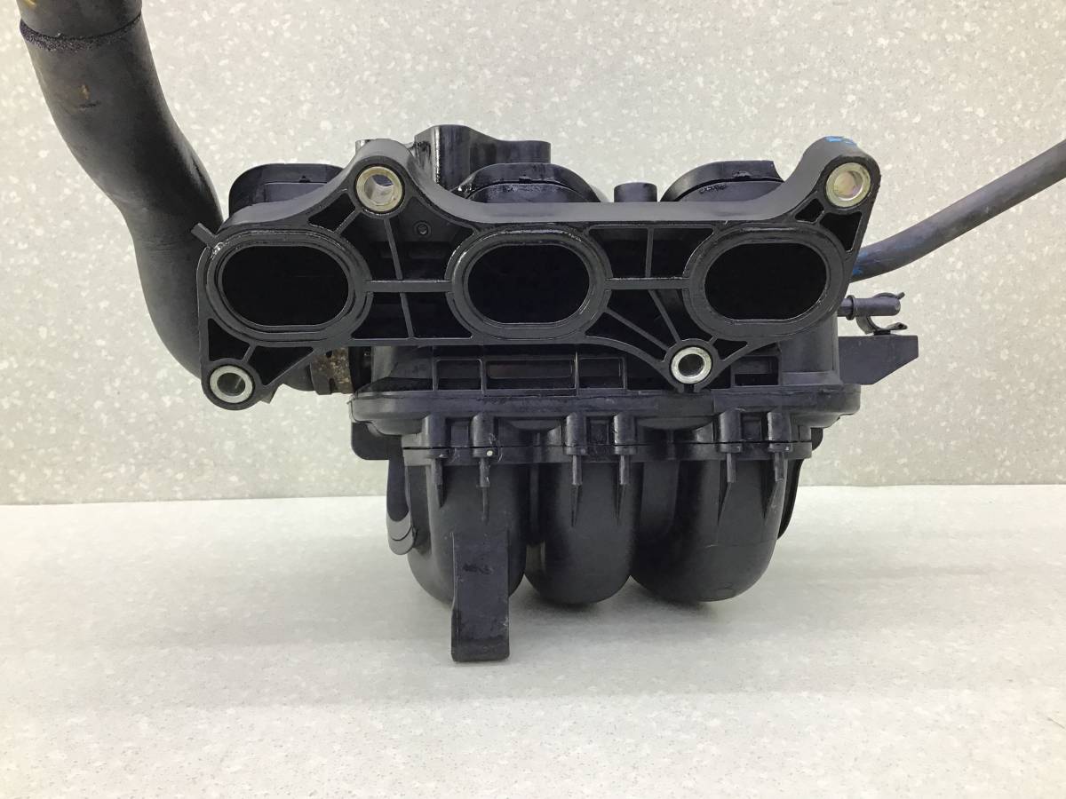 Коллектор впускной Toyota Aygo 2005-2014 (B10) Коллектор впускной Toyota Aygo 2005-2014 (B10)