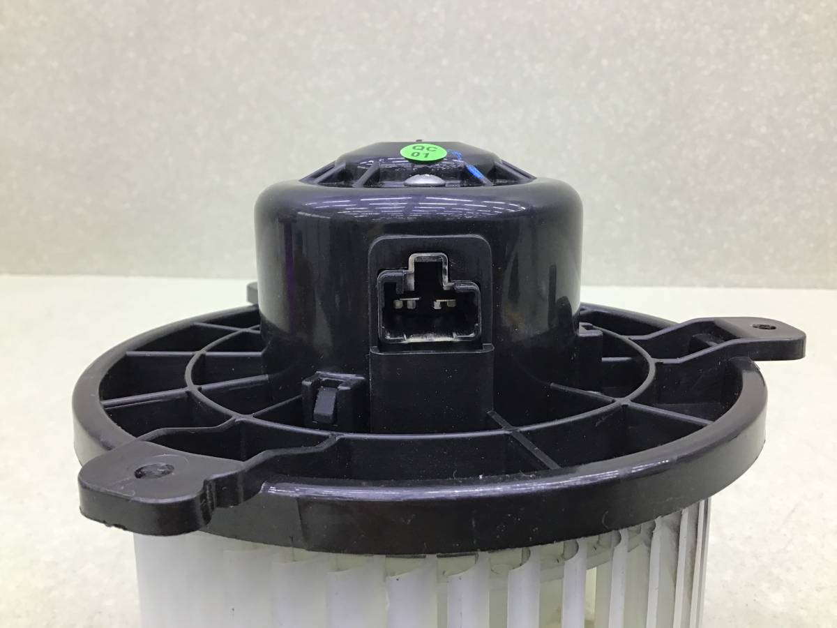 Моторчик отопителя Mitsubishi Pajero/Montero Sport (KS) 2015>