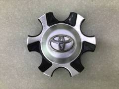 Колпак декоративный Toyota Hilux (GUN125L, GUN126L, TGN126) 2015-н.в.