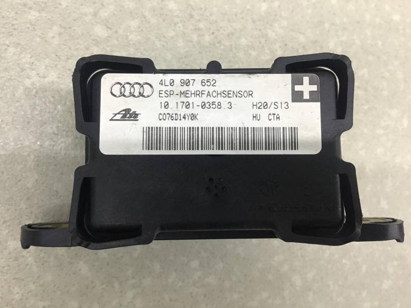 Датчик ускорения Audi Q7 (4L) 2005-2015