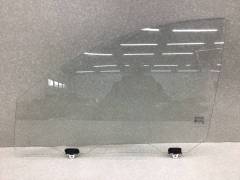 Стекло двери передней левой Nissan Micra (K12) 2002-2010