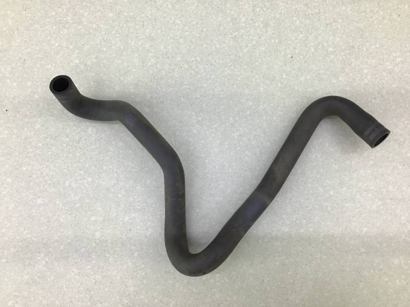 Патрубок Toyota Tundra (XK50) 2006-2010 Патрубок Toyota Tundra (XK50) 2006-2010