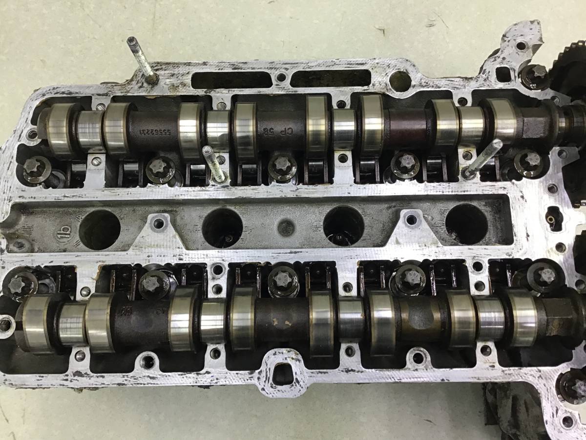 Головка блока цилиндров Opel Astra J (P10) 2009-2015 Головка блока цилиндров Opel Astra J (P10) 2009-2015