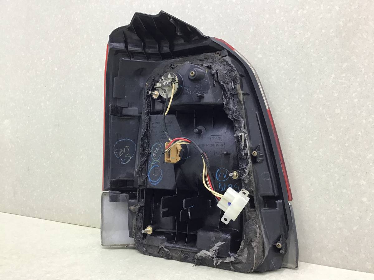 Фонарь задний наружный правый Subaru Forester (S11) 2002-2007