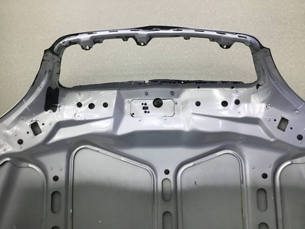 Капот Mercedes-Benz S-Class (W220) 1998-2005 Капот Mercedes-Benz S-Class (W220) 1998-2005