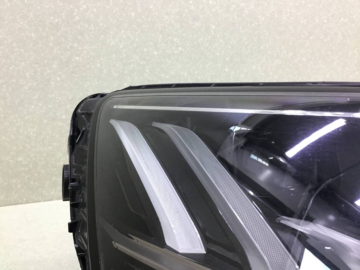 Фара правая Audi Q8 (4MN) 2018-н.в.