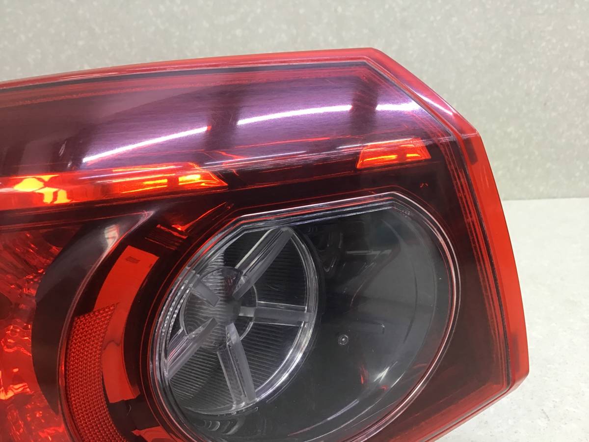 Фонарь задний наружный левый Mazda 3 (BM) 2013-2016 Фонарь задний наружный левый Mazda 3 (BM) 2013-2016