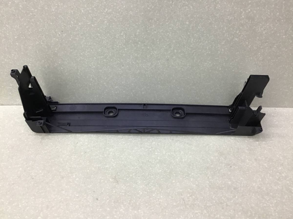 Рамка радиатора BMW 7-Series F01 2008-2015 Рамка радиатора BMW 7-Series F01 2008-2015