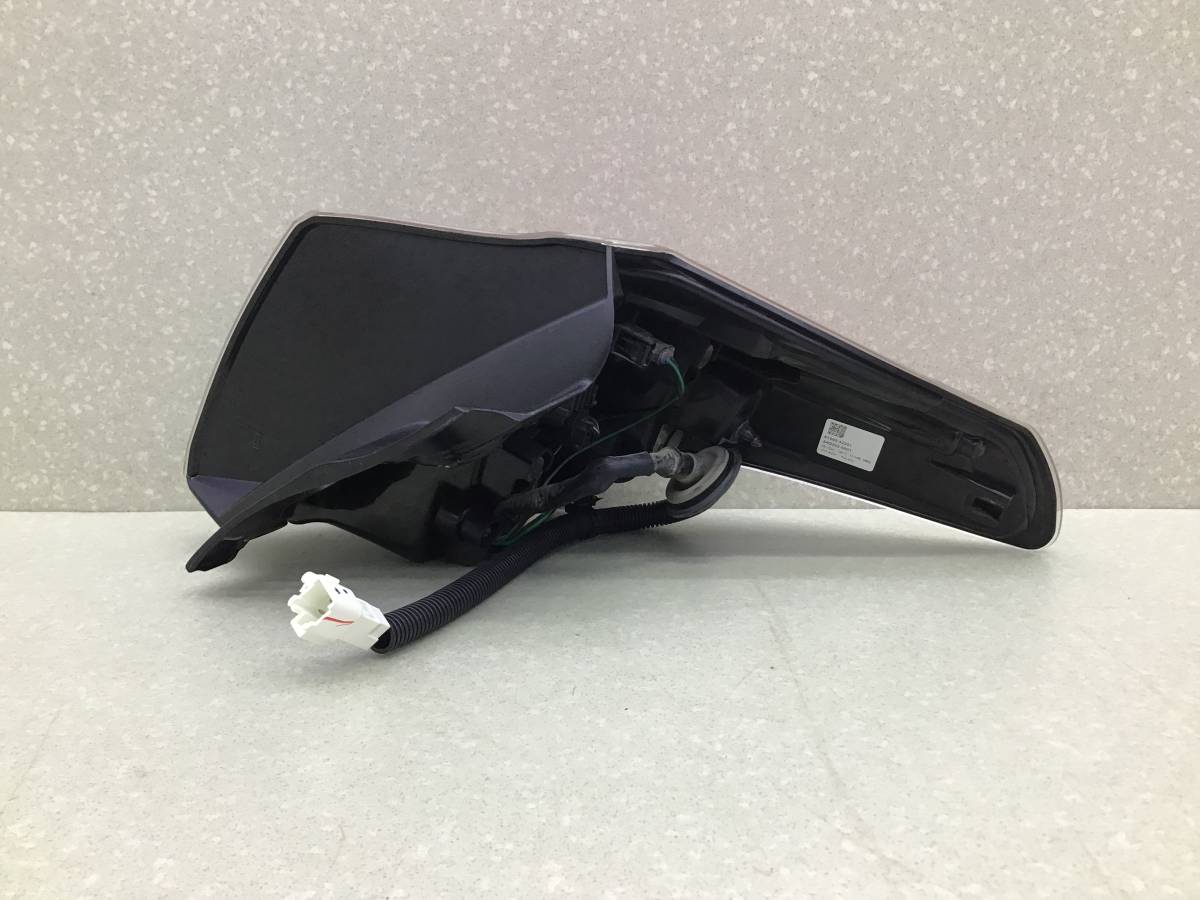 Фонарь задний левый Toyota Rav 4 (A40) 2013>